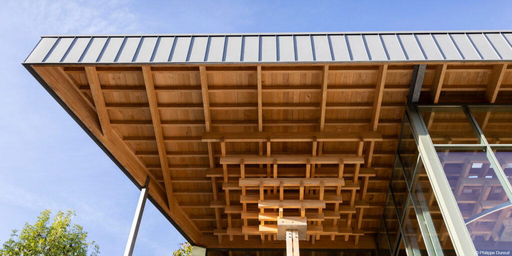 charpente en bois lamellé collé bâtiment agricole pressoir champagne salle œnologique