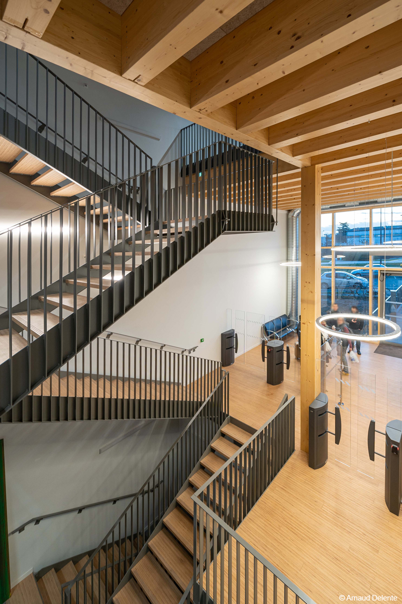 Lab Engie Crigen campus urban valley construction bois bois lamellé structure bois