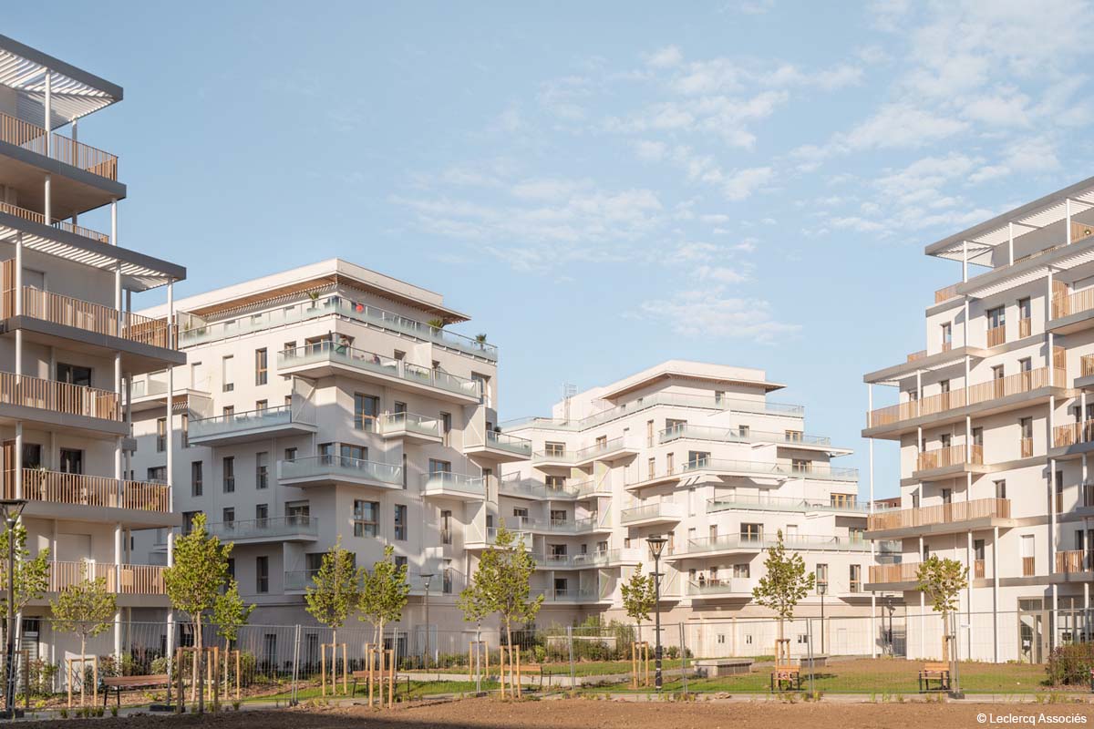 résidence de logements en bois structure poteaux poutres en bois lamellé collé et murs en CLT