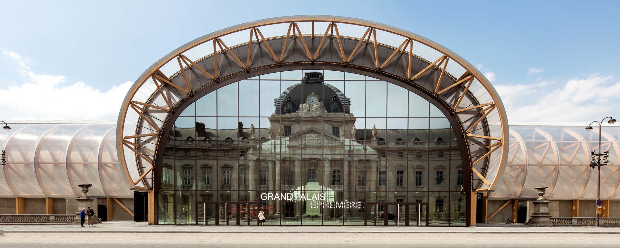 bois lamellé grand palais éphémère structure et charpente en bois lamellé