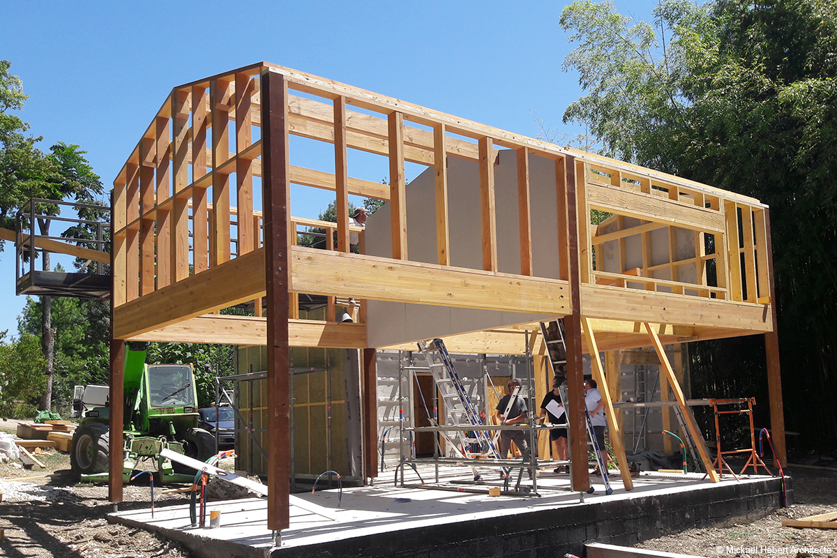 réhabilitation en structure bois avec bois lamellé et CLT